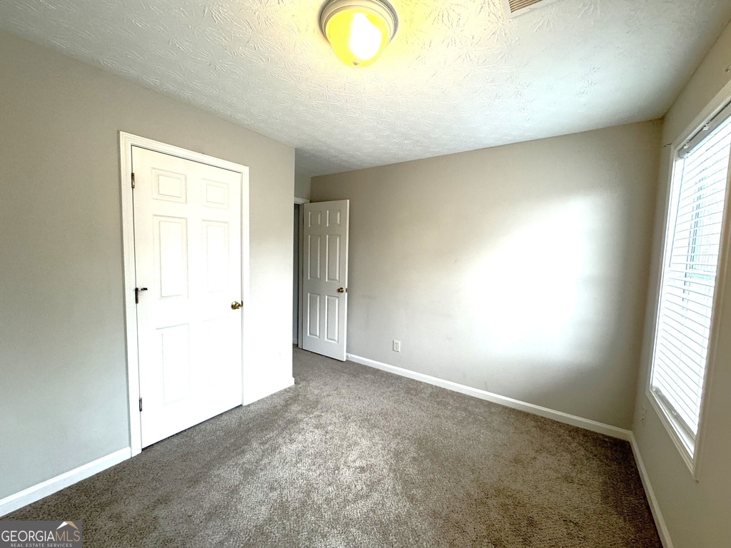 2121 Silva Court - Photo 14