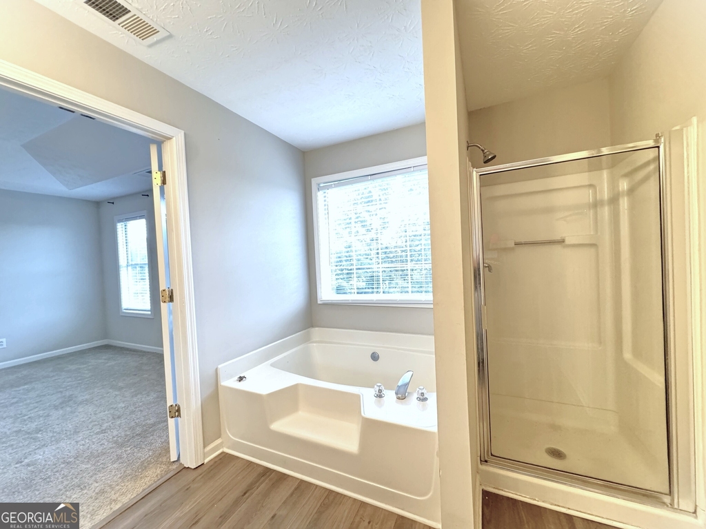 2121 Silva Court - Photo 19
