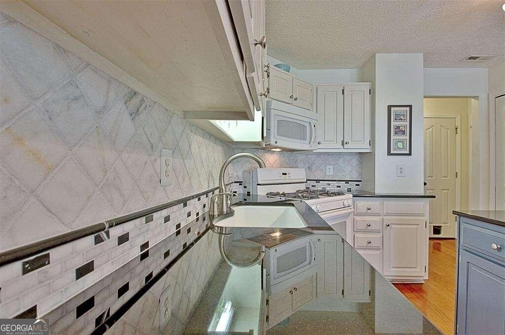 212 Brighton Path - Photo 19