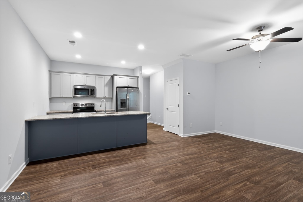 3122 Meadowstone Lane Sw - Photo 1