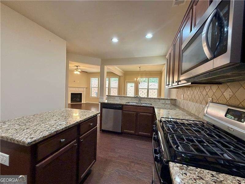 6215 Crested Moss Drive - Photo 9
