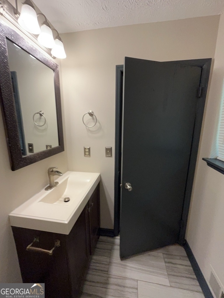 1265 Herrington Road - Photo 34