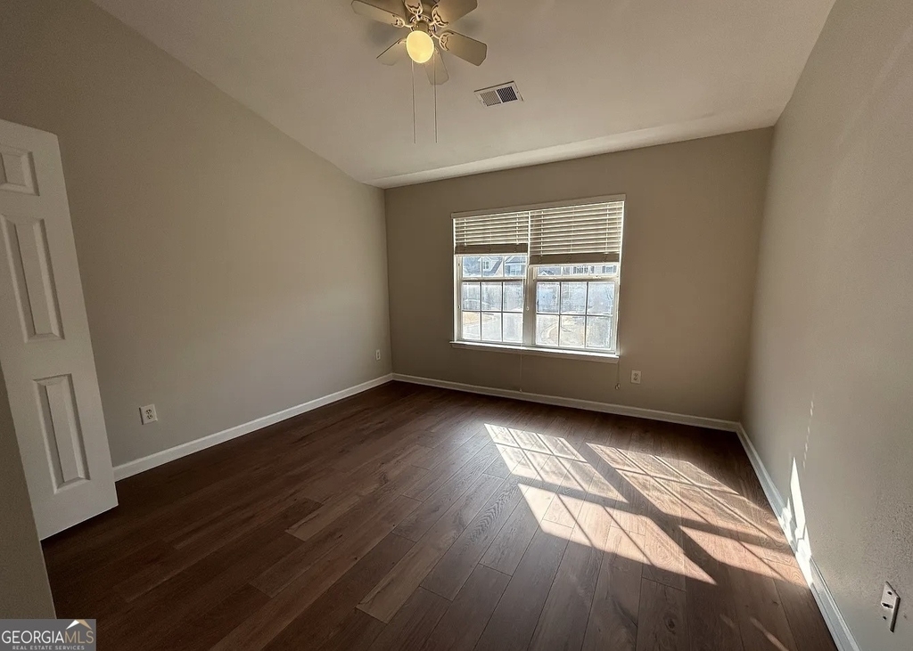 189 Ridgemont Road - Photo 9
