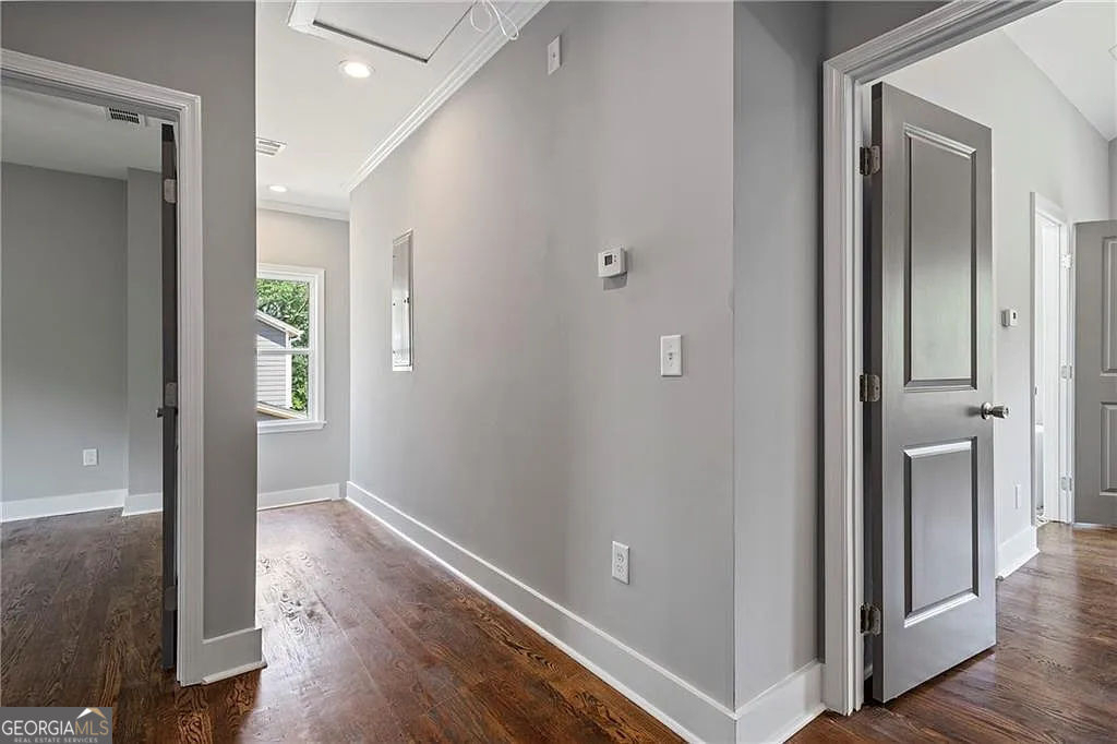 1005 Birch Street Sw - Photo 9