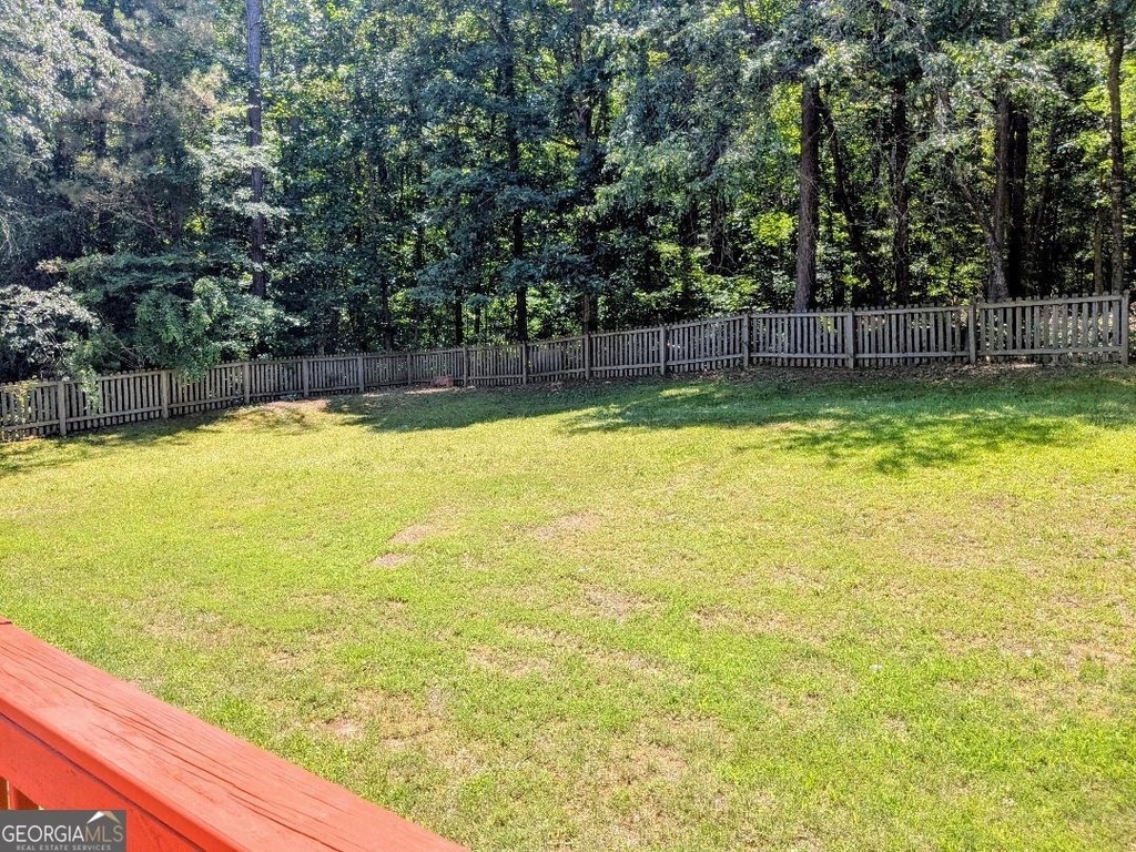 110 Lyndhurst Way - Photo 24