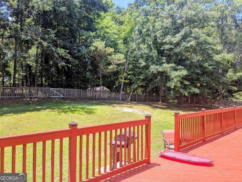 110 Lyndhurst Way - Photo 26