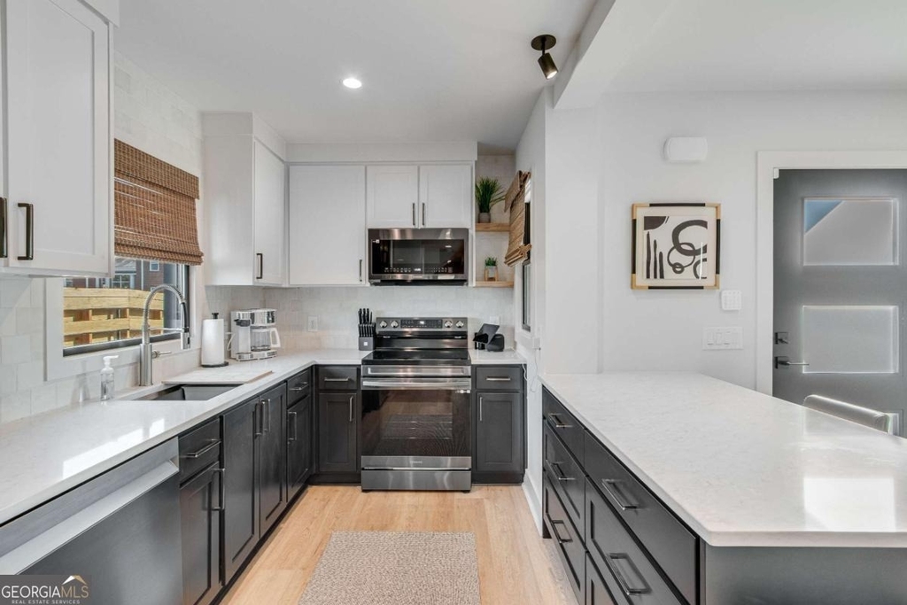 773 Bradford Street - Photo 7