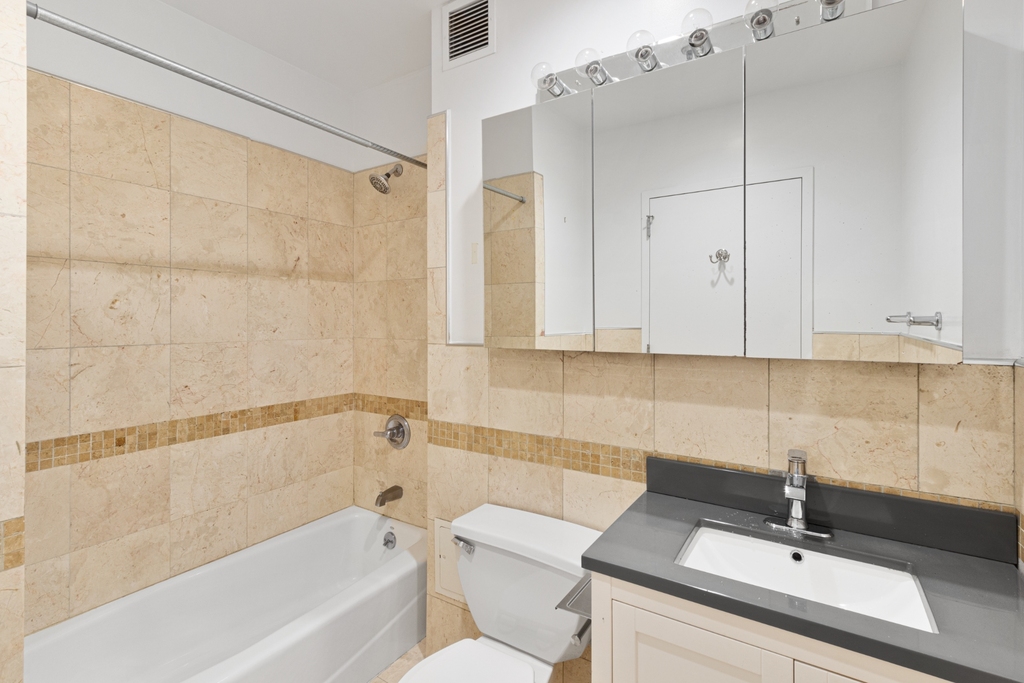 47 Ann Street - Photo 6