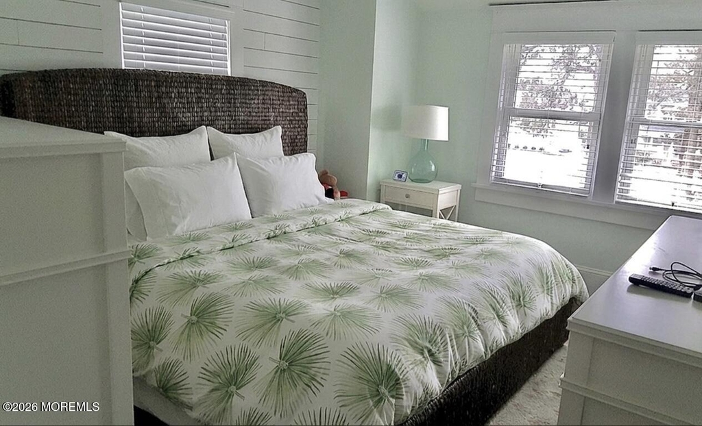 625 Brooklyn Boulevard - Photo 1