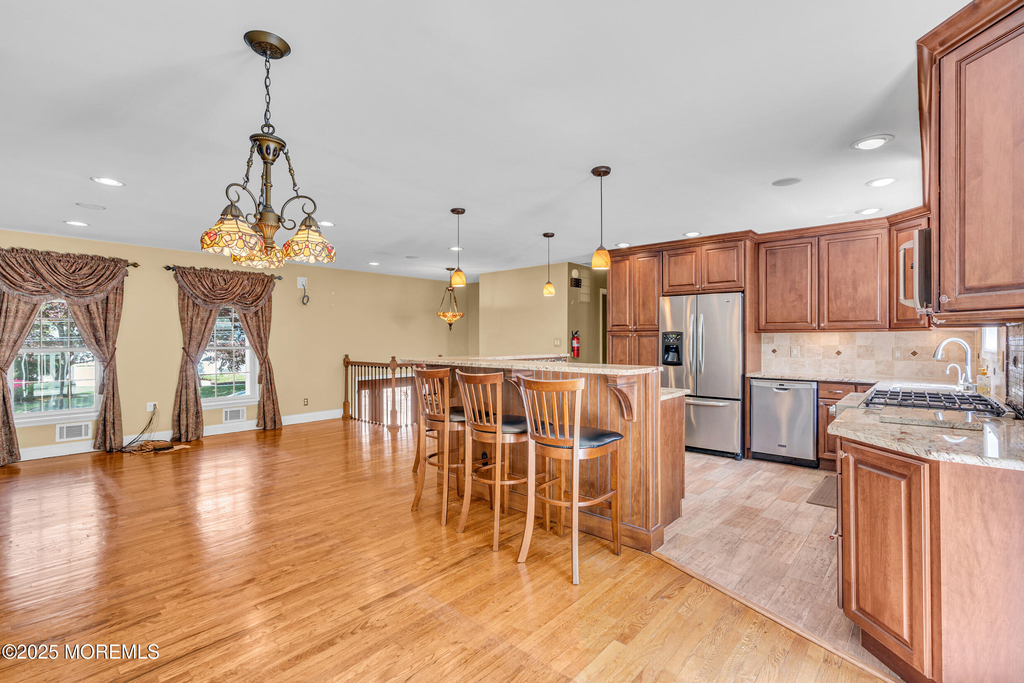 12 Windsor Road - Photo 4