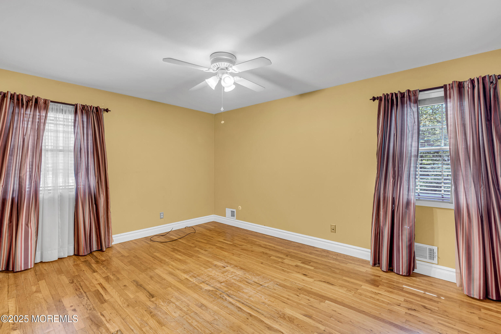 12 Windsor Road - Photo 8