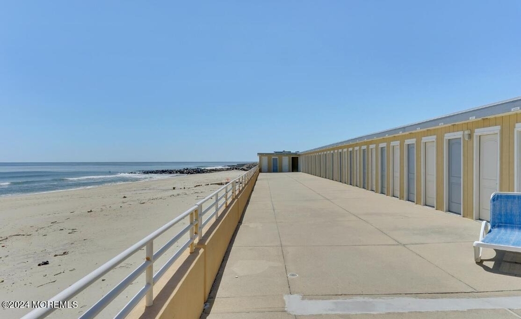 787 Ocean Avenue - Photo 27