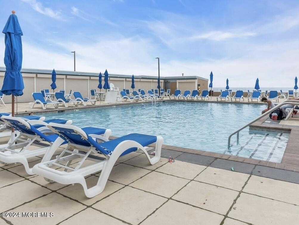 787 Ocean Avenue - Photo 11