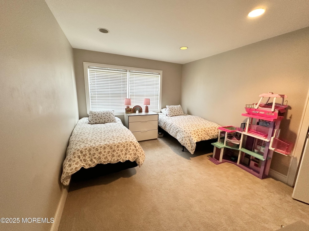 330 Highland Avenue - Photo 15