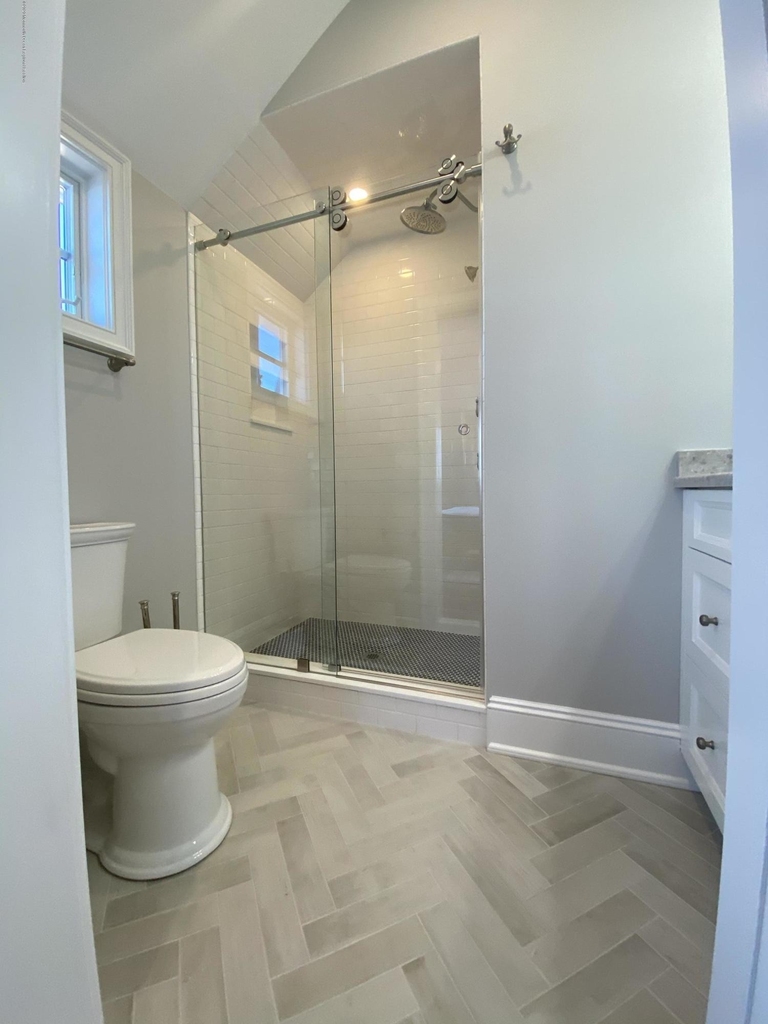 410 Lake Avenue - Photo 7