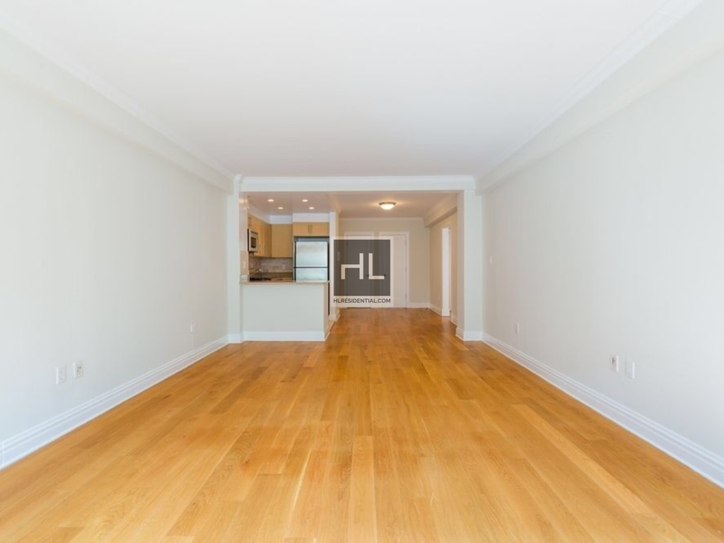 Park Avenue - Photo 2