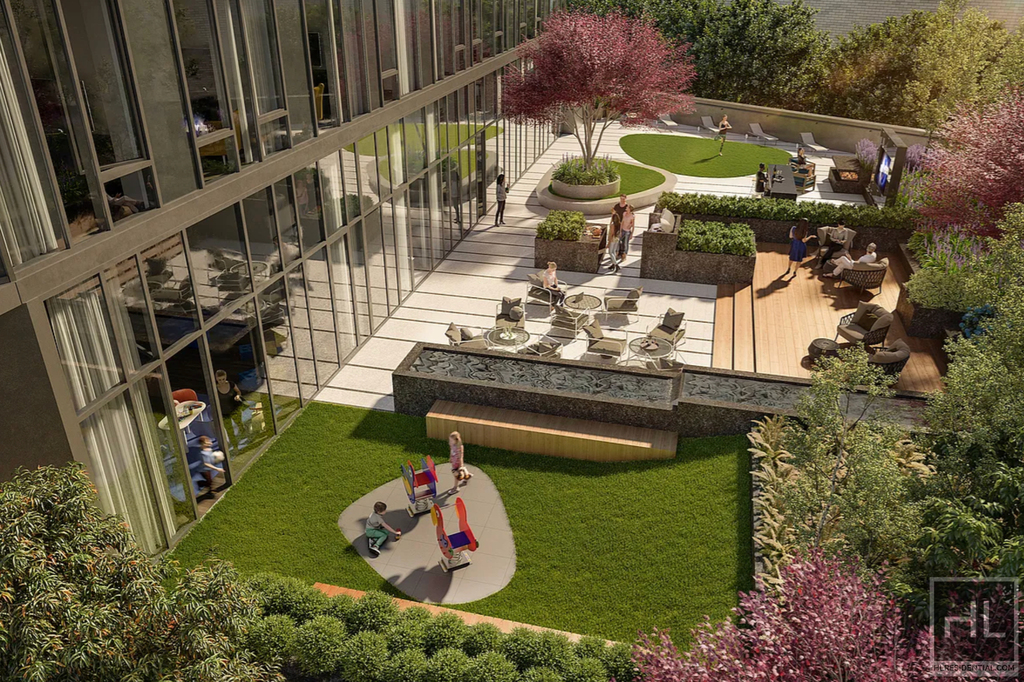 East 44th Street - Photo 16