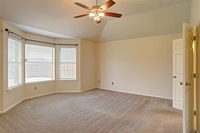 2804 Cascade Cove Drive - Photo 10
