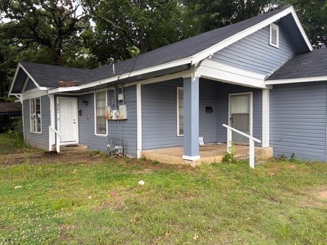 2909 Bonham Street - Photo 0