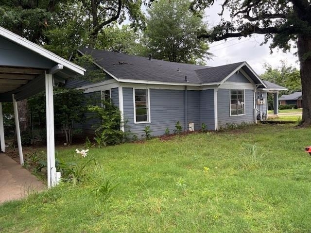 2909 Bonham Street - Photo 2