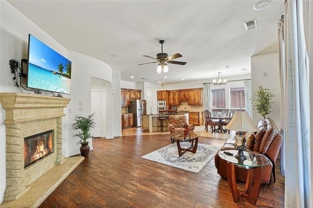 9823 Carriage Hill Lane - Photo 3