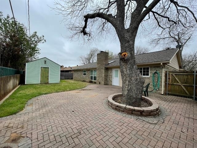 1905 Fox Hill Court - Photo 12