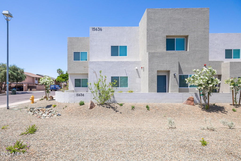 15636 N 29th Street - Photo 1