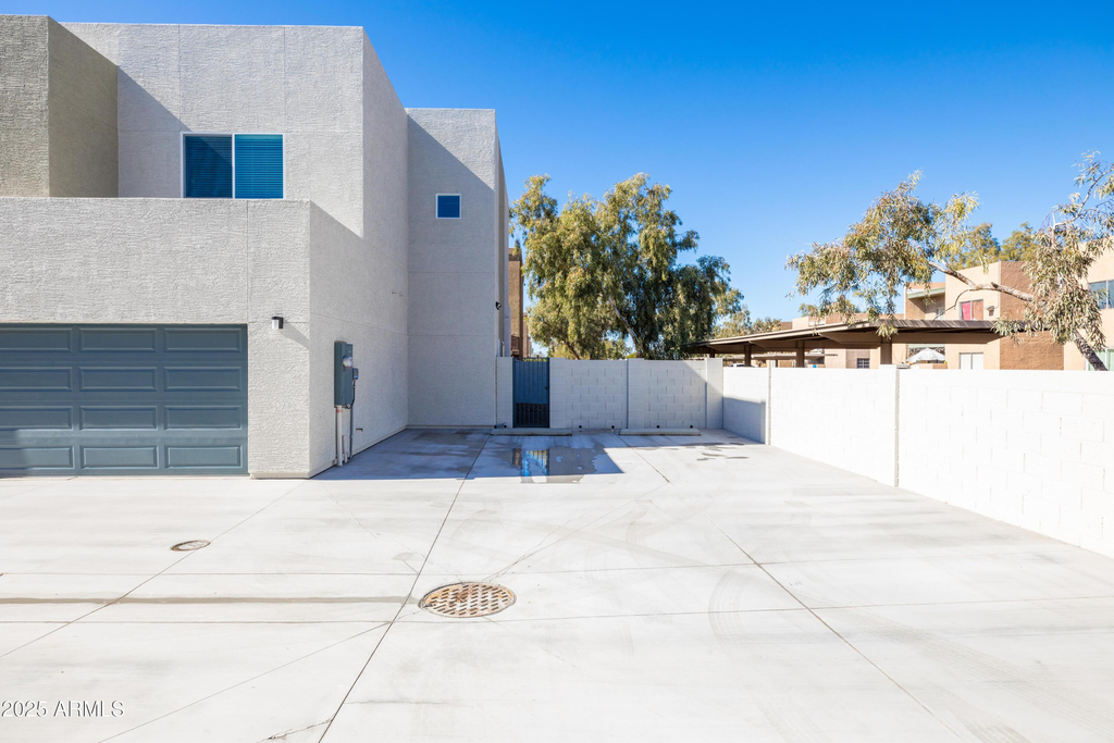 15636 N 29th Street - Photo 24