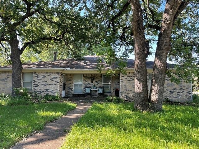 7002 Lincoln Drive - Photo 0