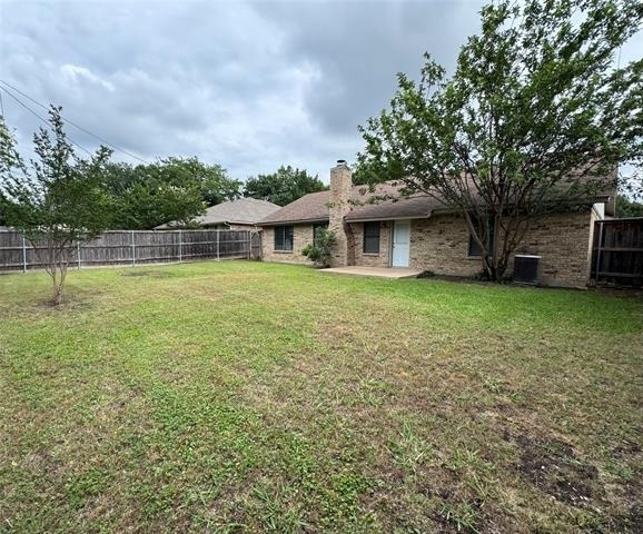 6629 High Lawn Terrace - Photo 3