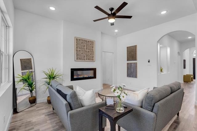 1323 S Montgomery - Photo 4