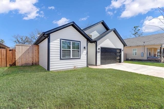 1323 S Montgomery - Photo 1