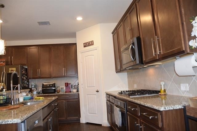 414 Parkford Drive - Photo 4