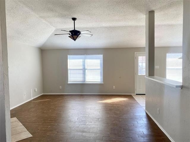 1006 Stockton Drive - Photo 6