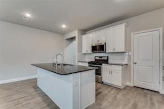 921 Waterview Drive - Photo 13