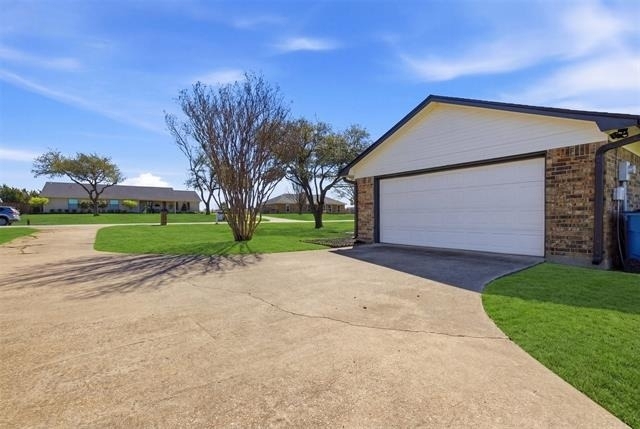 1213 Marilyn Jayne Drive - Photo 32