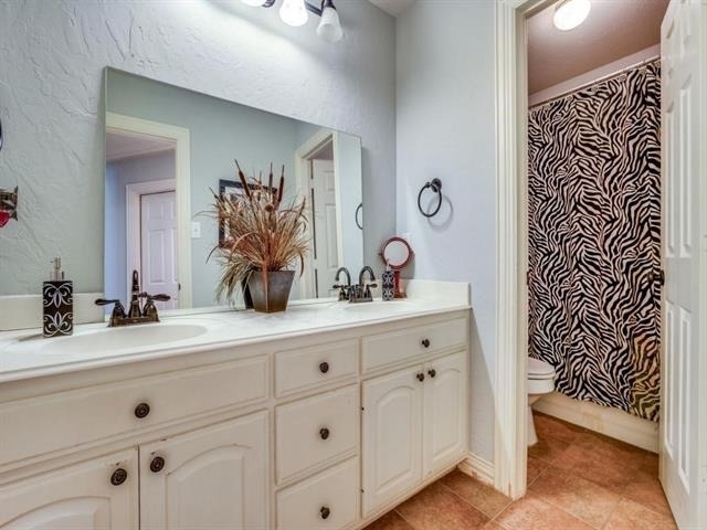 4717 Largo Drive - Photo 17