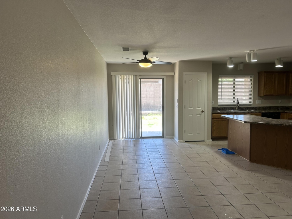 16112 N 138th Drive - Photo 3