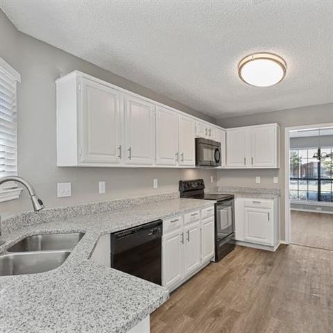 4049 Saint Christopher Lane - Photo 4
