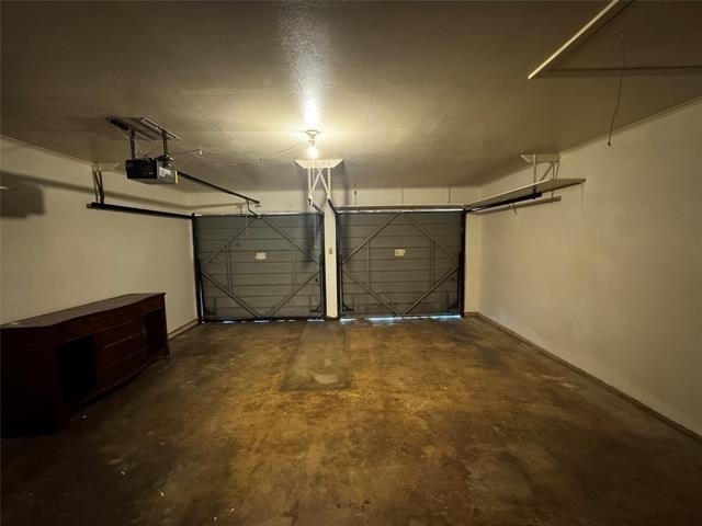 2928 College Circle - Photo 15