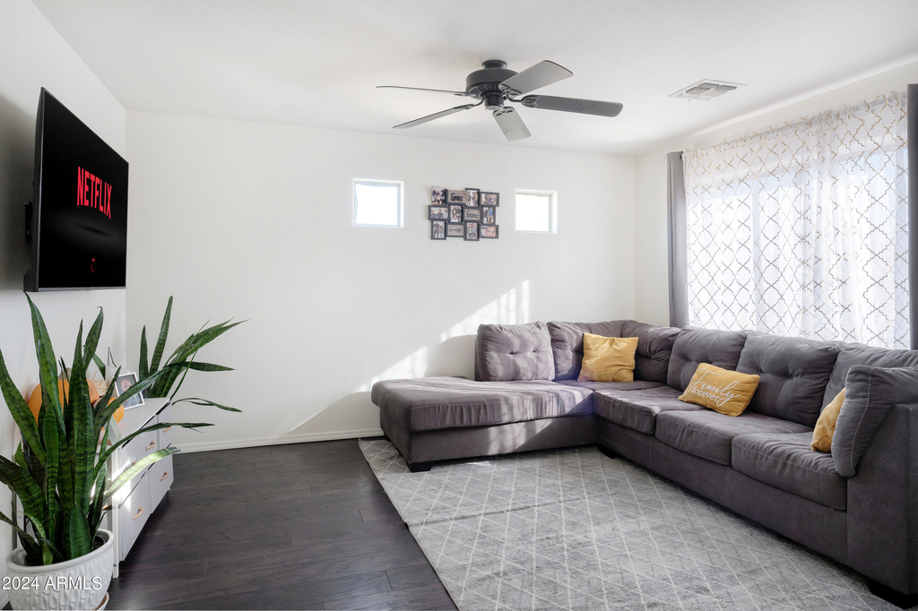 16068 W Culver Street - Photo 13