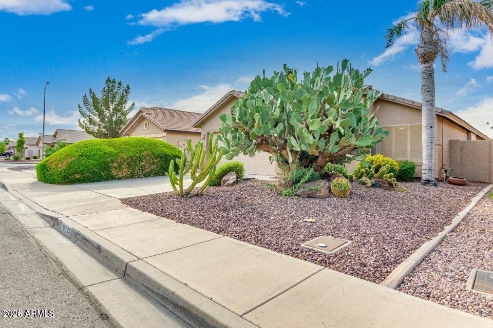8190 W Behrend Drive - Photo 1