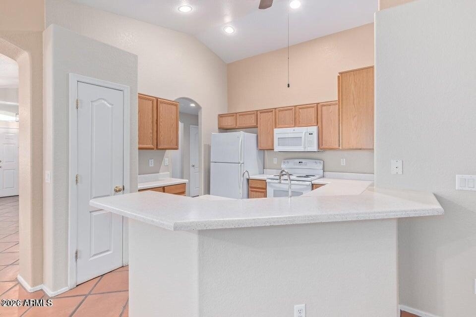 8190 W Behrend Drive - Photo 8