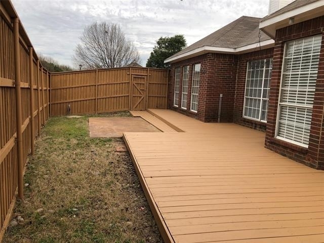 8301 Bells Street - Photo 23