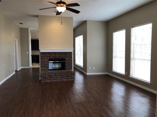 8301 Bells Street - Photo 5