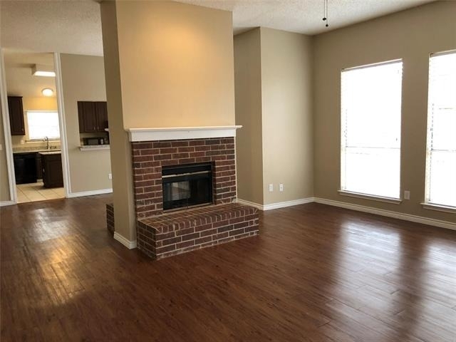 8301 Bells Street - Photo 4
