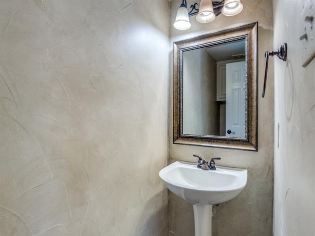 6428 Glenhollow Drive - Photo 28