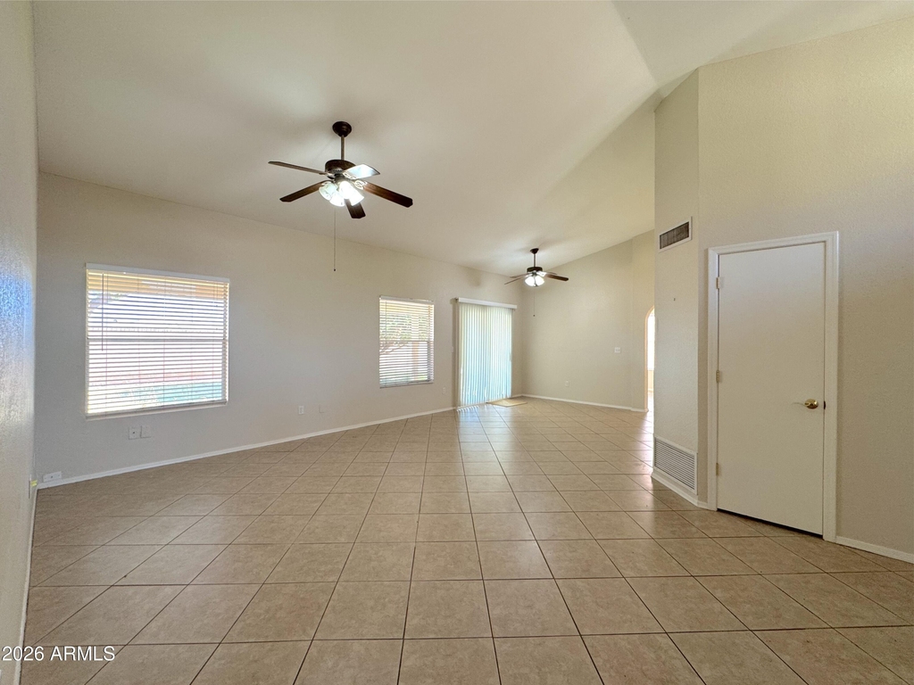 5837 E Inca Street - Photo 2