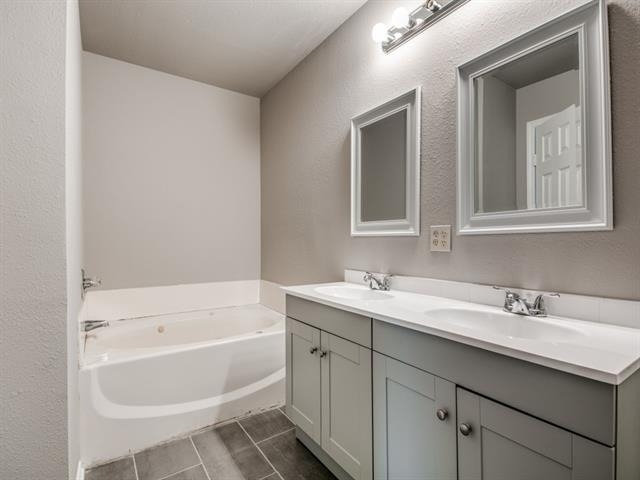 610 Lonestar Park Lane - Photo 10