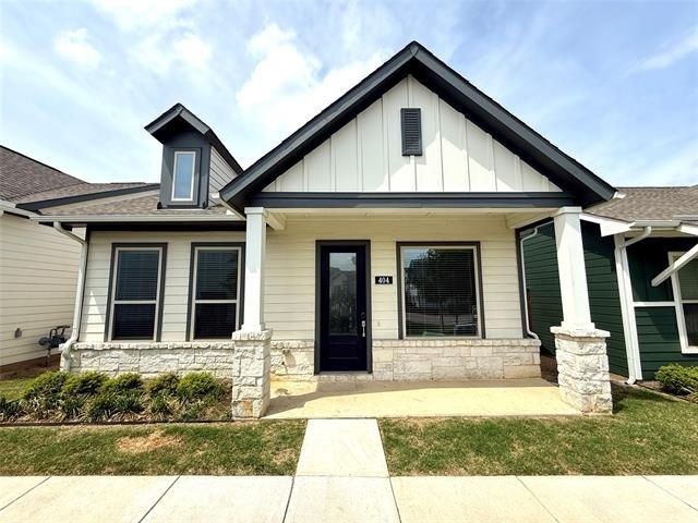 2501 Ascension Boulevard - Photo 0